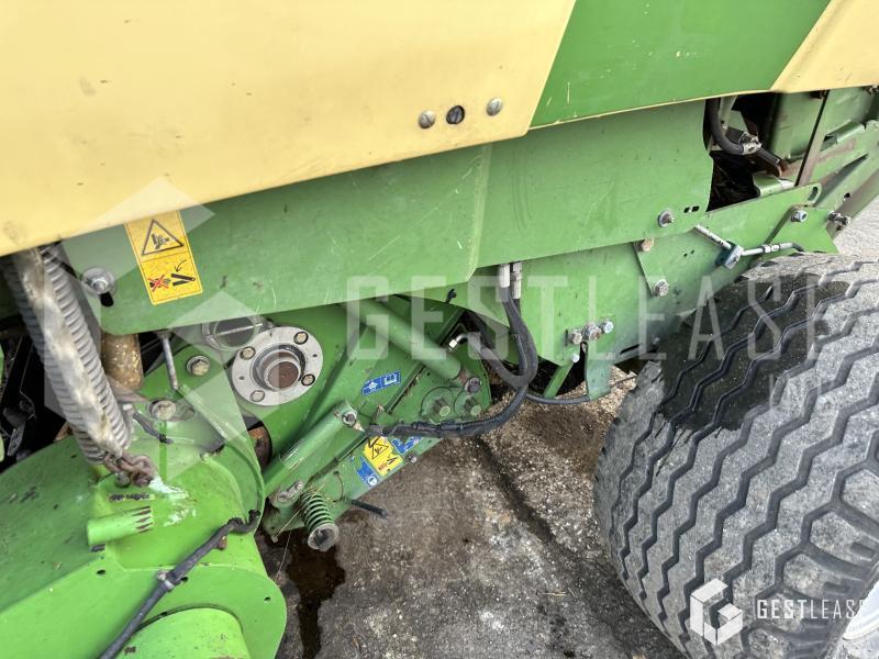 Рулонна сламопреса Krone COMPRIMA V 150 XC: снимка 16