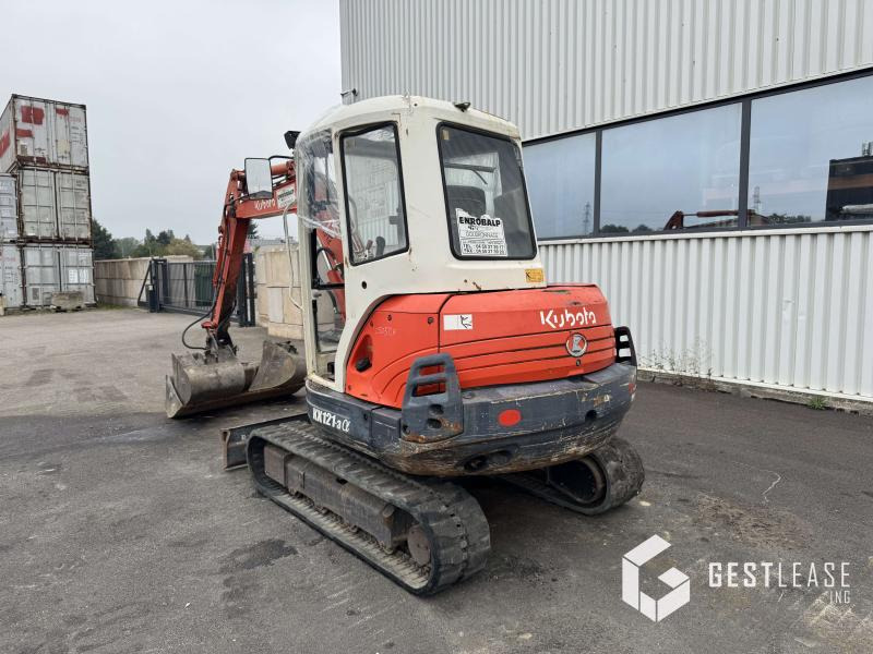 Kubota Series KX 121-3A - Мини багер: снимка 2 Kubota Series KX 121-3A - Мини багер: снимка 2