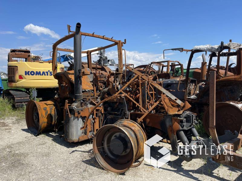 Massey Ferguson MF8S - Трактор: снимка 3 Massey Ferguson MF8S - Трактор: снимка 3