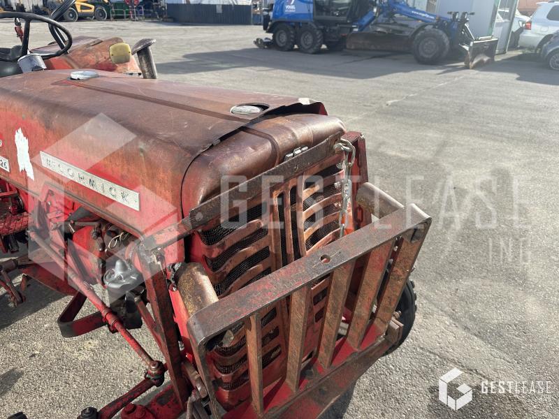 Mc Cormick D326 - Трактор: снимка 5 Mc Cormick D326 - Трактор: снимка 5