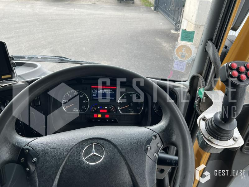 Лизинг на Mercedes AXOR 1833 Mercedes AXOR 1833: снимка 17