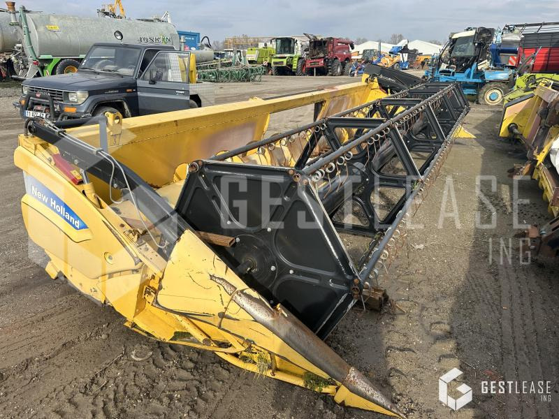 New Holland 24 - Хедер: снимка 4 New Holland 24 - Хедер: снимка 4