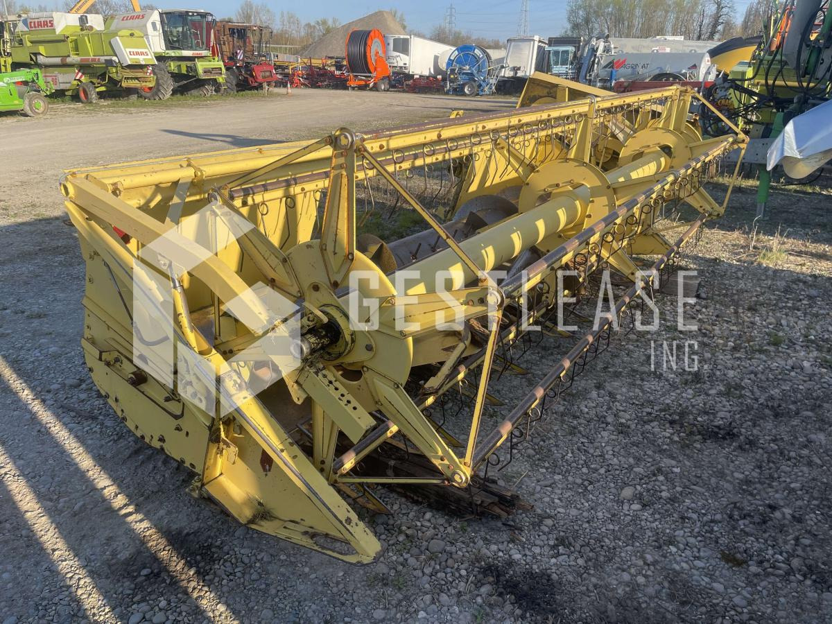 New Holland CLAYSON 1540 - Зърнокомбайн: снимка 5 New Holland CLAYSON 1540 - Зърнокомбайн: снимка 5