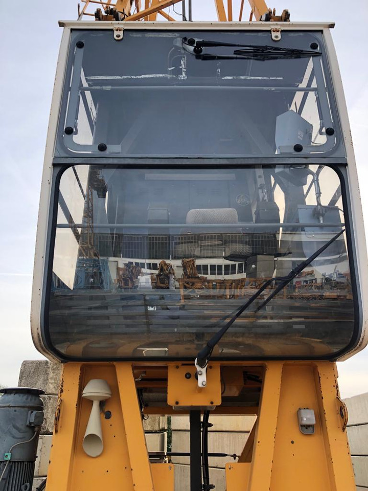 Liebherr 112EC-H Litronic - Кулокран: снимка 1 Liebherr 112EC-H Litronic - Кулокран: снимка 1