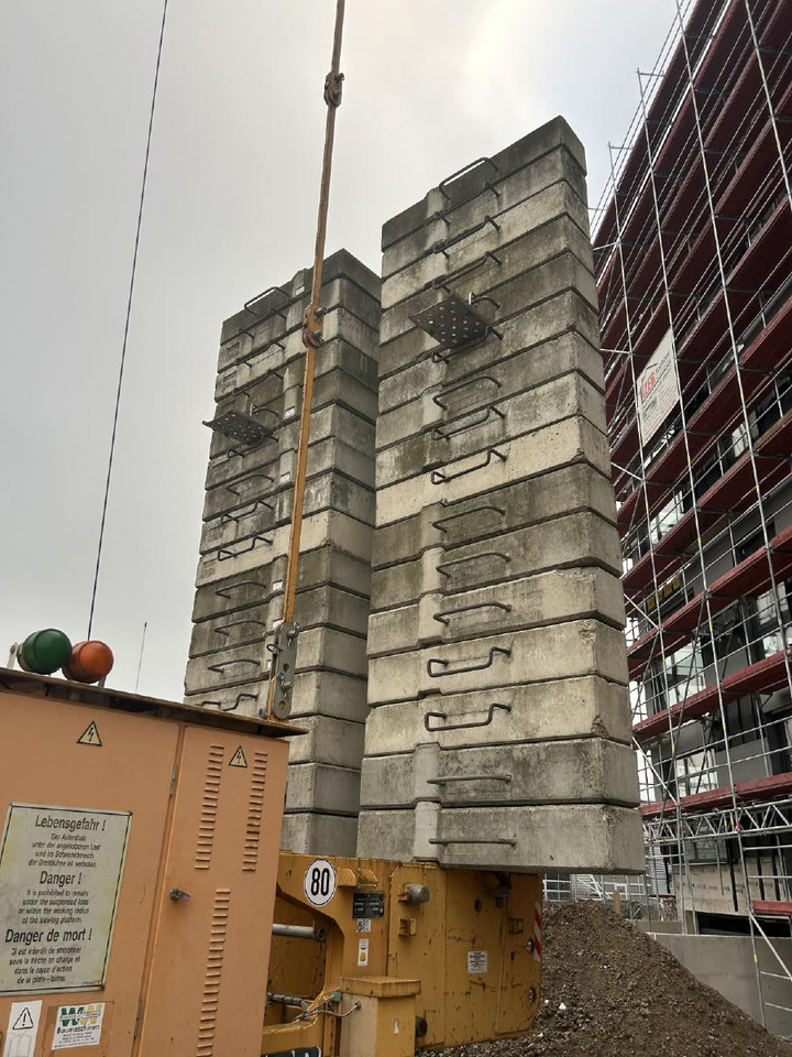 Liebherr 71k Baukran Turmdrehkran 71 K / Baujahr 2003 gebraucht - Кулокран: снимка 4 Liebherr 71k Baukran Turmdrehkran 71 K / Baujahr 2003 gebraucht - Кулокран: снимка 4