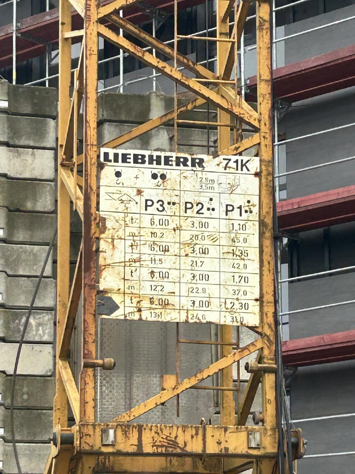 Liebherr 71k Baukran Turmdrehkran 71 K / Baujahr 2003 gebraucht - Кулокран: снимка 5 Liebherr 71k Baukran Turmdrehkran 71 K / Baujahr 2003 gebraucht - Кулокран: снимка 5