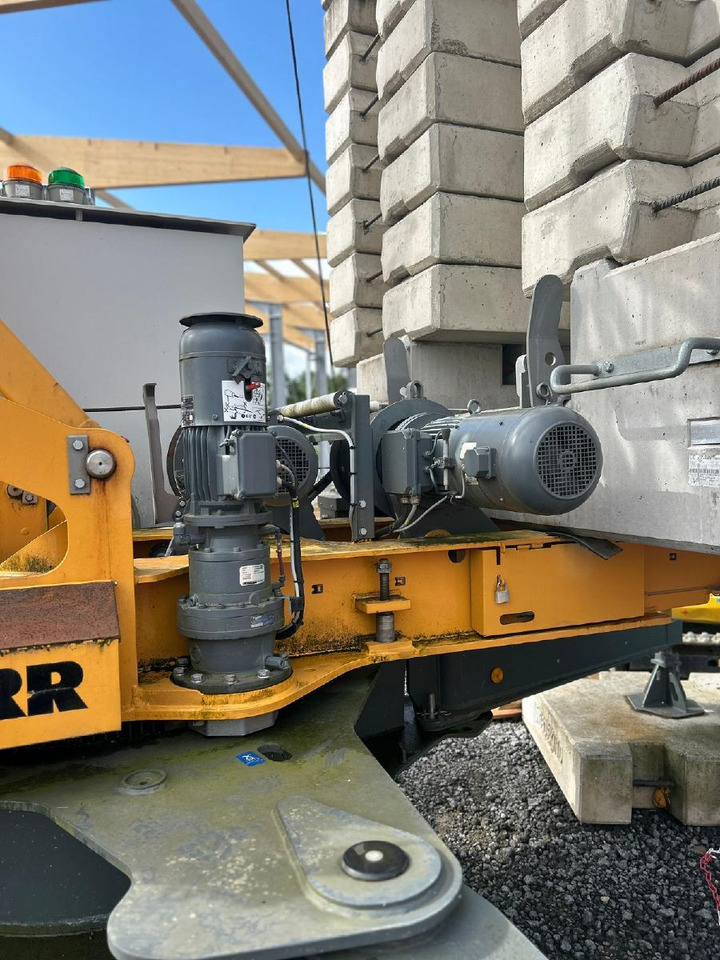 Liebherr Baukran Turmdrehkran 42K.1 | Baujahr 2018 | Gebraucht - Кулокран: снимка 3 Liebherr Baukran Turmdrehkran 42K.1 | Baujahr 2018 | Gebraucht - Кулокран: снимка 3
