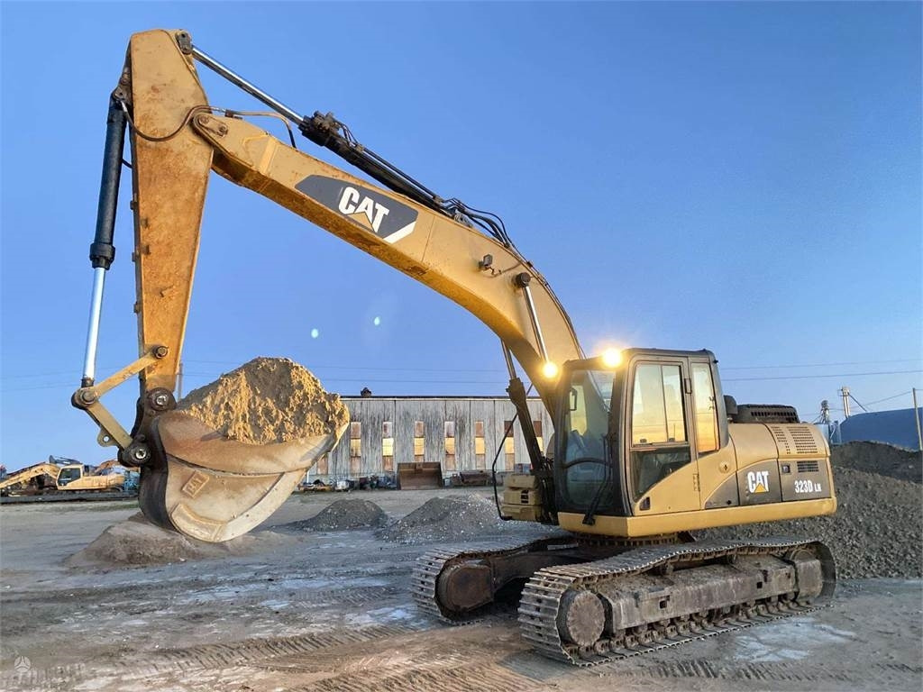 Верижен багер CAT 323 DLN: снимка 1