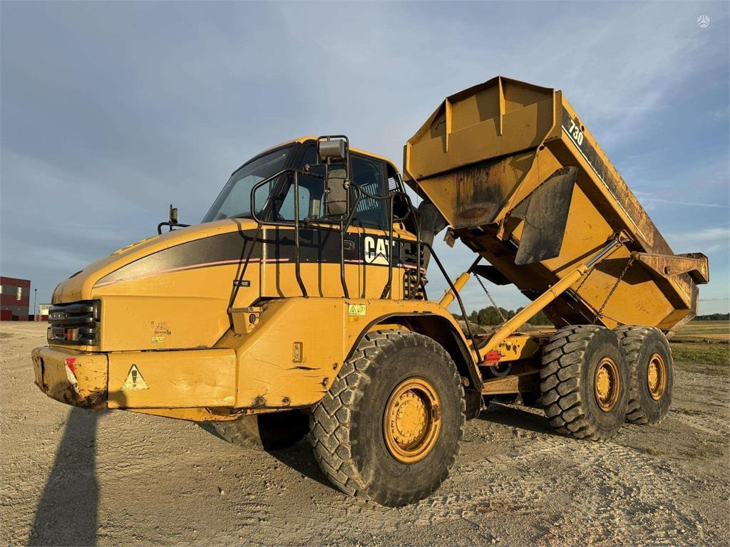 CAT 730  - Съчленен самосвал: снимка 1 CAT 730  - Съчленен самосвал: снимка 1