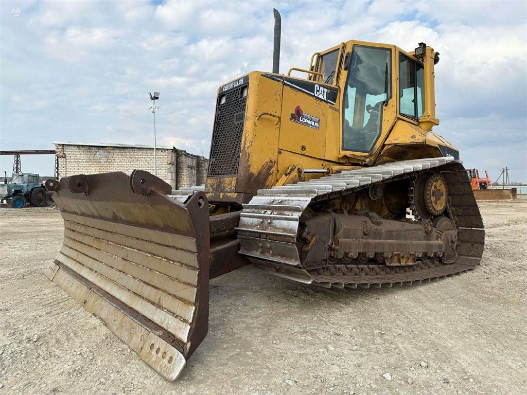 CAT D5N LGP - Булдозер: снимка 2 CAT D5N LGP - Булдозер: снимка 2
