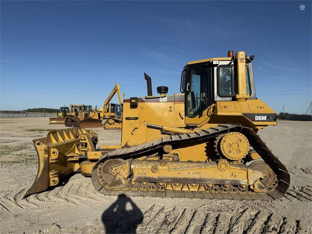 CAT D6M LGP - Булдозер: снимка 5 CAT D6M LGP - Булдозер: снимка 5