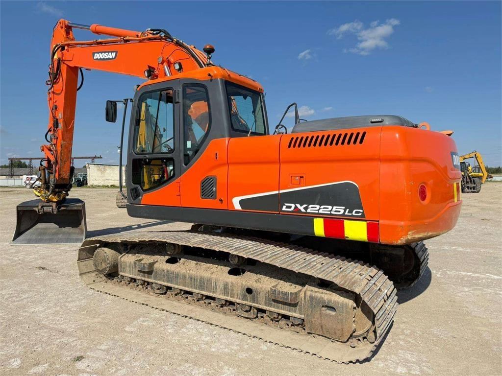 Doosan DX 225 LC ENGCON ROTOTILT TOP - Верижен багер: снимка 3 Doosan DX 225 LC ENGCON ROTOTILT TOP - Верижен багер: снимка 3