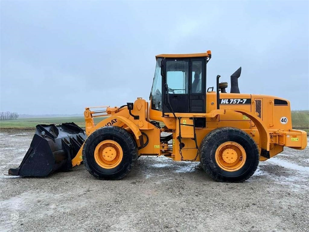 Hyundai HL757-7, third line - Колесен товарач: снимка 5 Hyundai HL757-7, third line - Колесен товарач: снимка 5