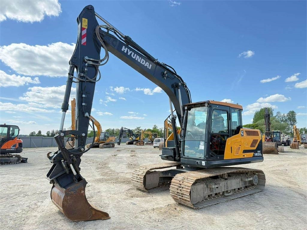Hyundai HX 140 A L , 2272 HOURS ! - Верижен багер: снимка 1 Hyundai HX 140 A L , 2272 HOURS ! - Верижен багер: снимка 1