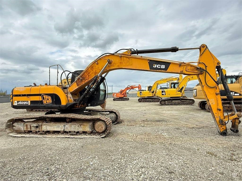 JCB JS 220 LC - Верижен багер: снимка 2 JCB JS 220 LC - Верижен багер: снимка 2
