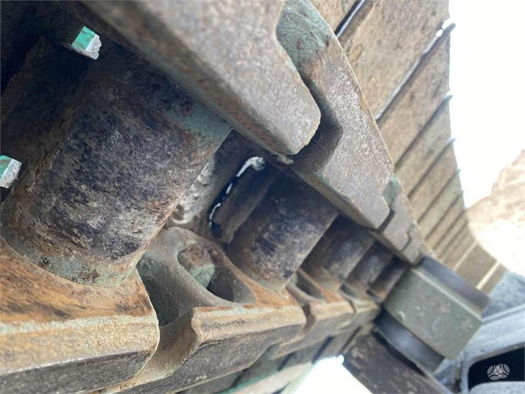 Верижен багер Kobelco SK-200 LC Mark V: снимка 16 Верижен багер Kobelco SK-200 LC Mark V: снимка 16