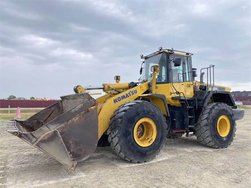 Komatsu WA 480-6 - Колесен товарач: снимка 3 Komatsu WA 480-6 - Колесен товарач: снимка 3