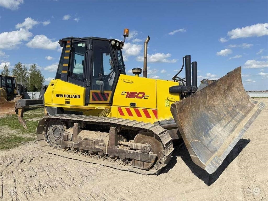 New Holland D150C Ripper - Булдозер: снимка 4 New Holland D150C Ripper - Булдозер: снимка 4