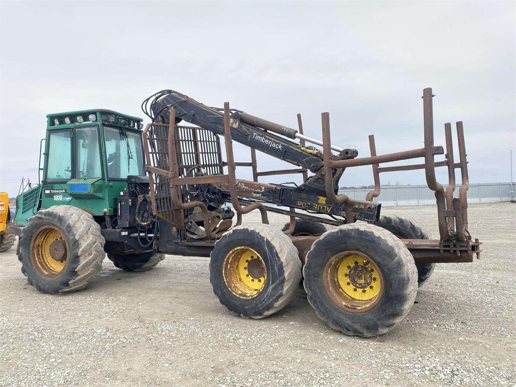 Timberjack 1010 DALIMIS FOR SPARE PARTS - Форвардер: снимка 4 Timberjack 1010 DALIMIS FOR SPARE PARTS - Форвардер: снимка 4