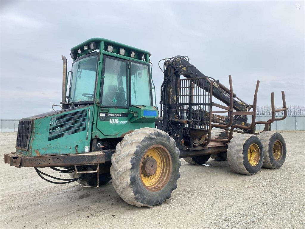 Timberjack 1010 DALIMIS FOR SPARE PARTS - Форвардер: снимка 1 Timberjack 1010 DALIMIS FOR SPARE PARTS - Форвардер: снимка 1