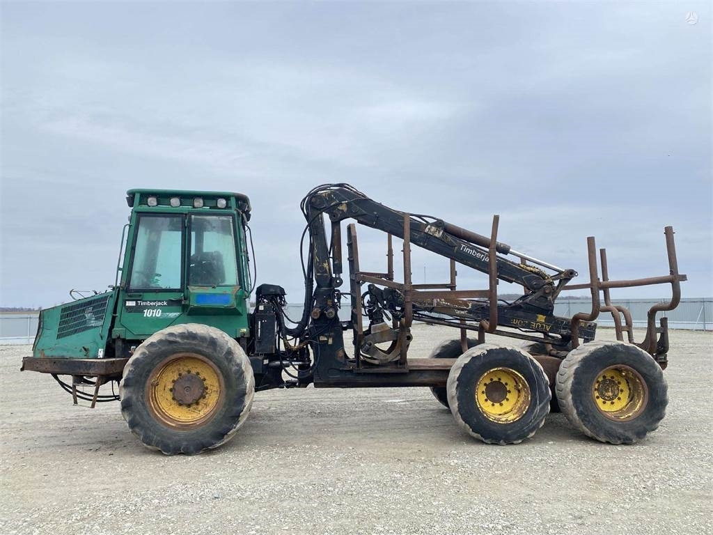 Timberjack 1010 DALIMIS FOR SPARE PARTS O - Форвардер: снимка 3 Timberjack 1010 DALIMIS FOR SPARE PARTS O - Форвардер: снимка 3