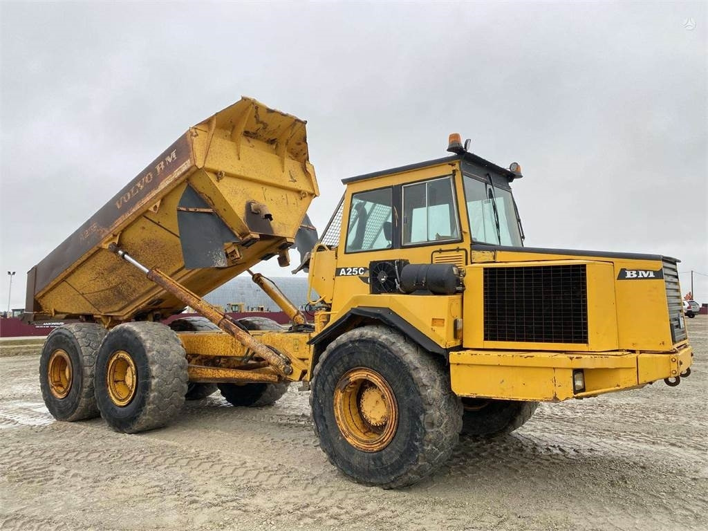 Volvo A25C , Nr.2 - Съчленен самосвал: снимка 1 Volvo A25C , Nr.2 - Съчленен самосвал: снимка 1