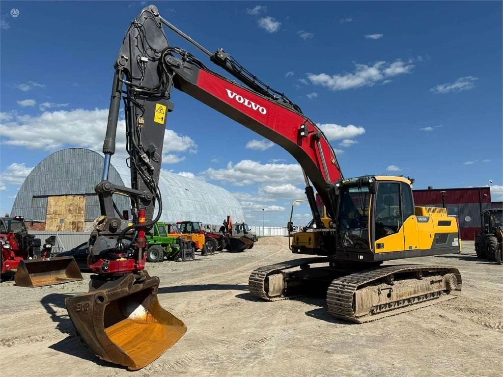 Volvo EC 250 DL 3D GPS + ROTOTILT - Верижен багер: снимка 1 Volvo EC 250 DL 3D GPS + ROTOTILT - Верижен багер: снимка 1