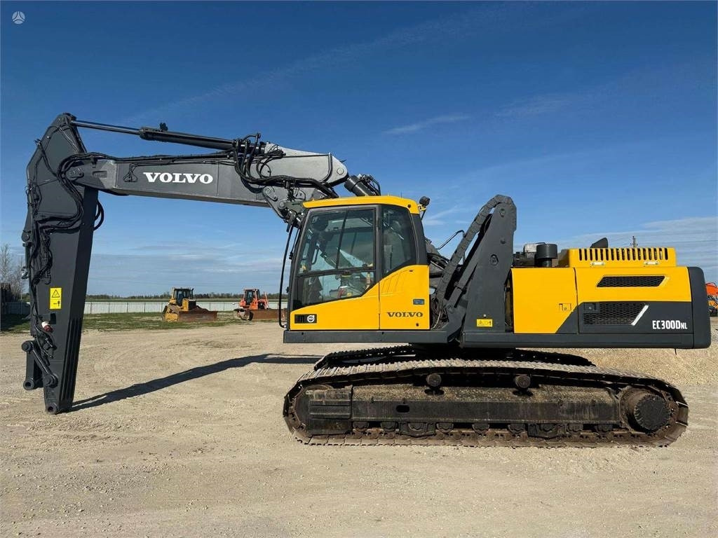 Volvo EC 300 DNL Cabin Lift - Верижен багер: снимка 5 Volvo EC 300 DNL Cabin Lift - Верижен багер: снимка 5