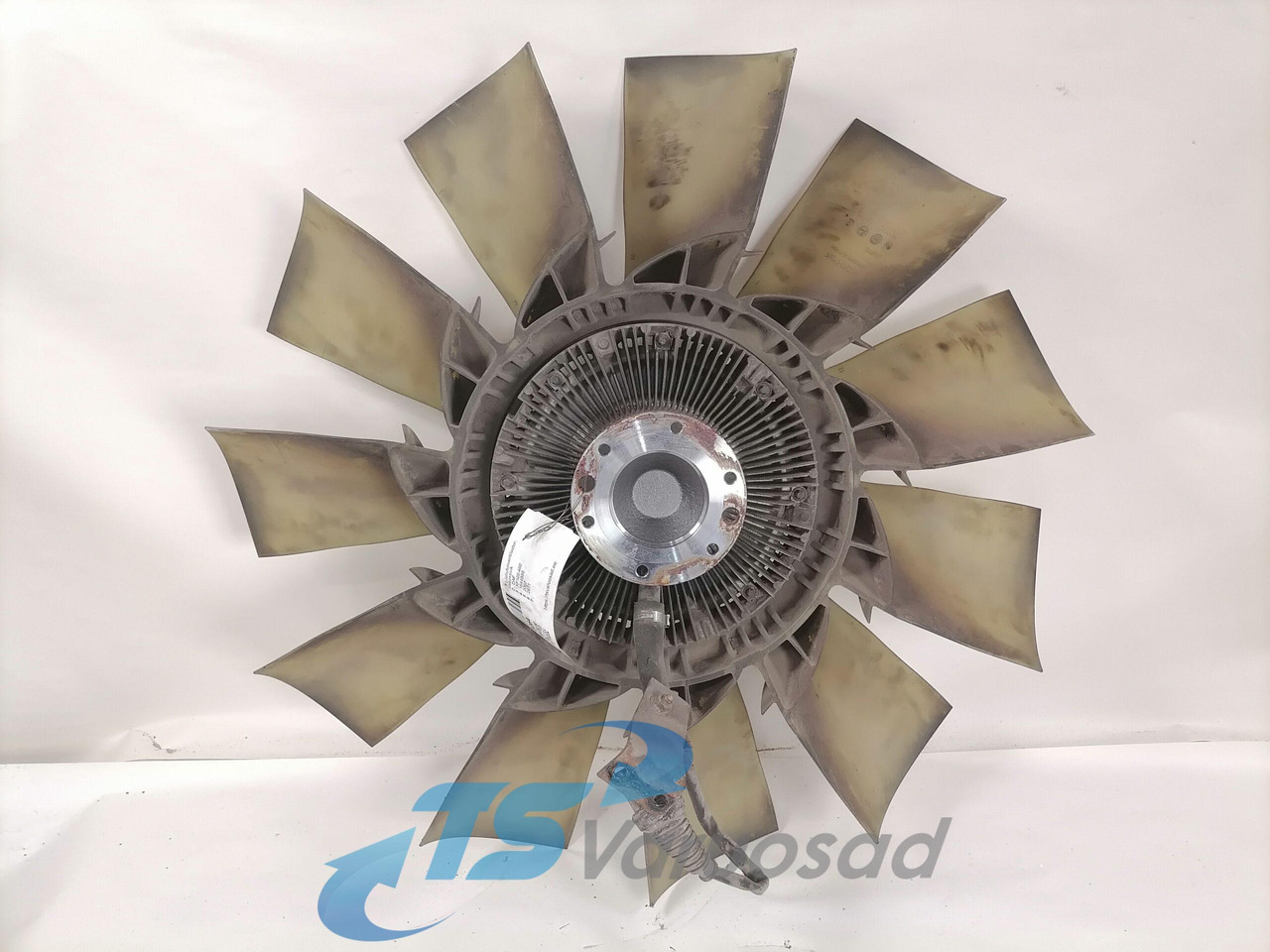 DAF Cooling fan 1644886 - Вентилатор за Камион: снимка 2 DAF Cooling fan 1644886 - Вентилатор за Камион: снимка 2