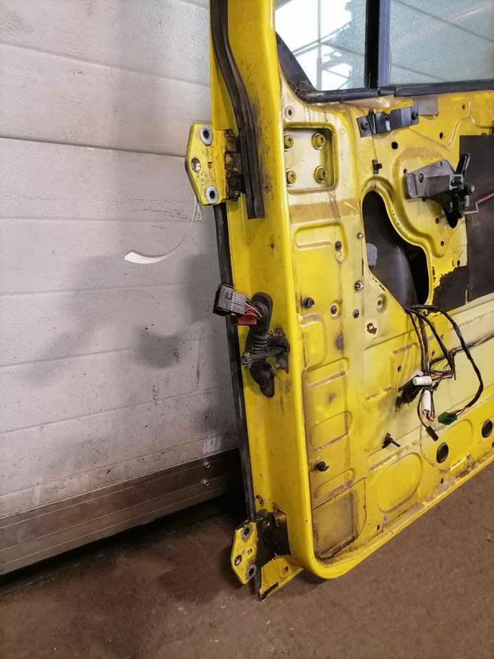 DAF Door 1676219 - Врата и части за Камион: снимка 5 DAF Door 1676219 - Врата и части за Камион: снимка 5