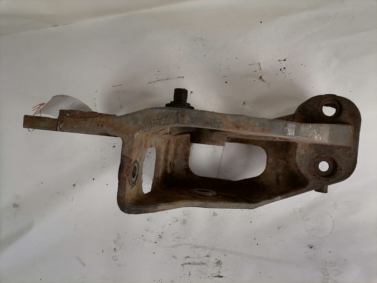 DAF Leaf spring bracket 1606971 - Окачване за Камион: снимка 3 DAF Leaf spring bracket 1606971 - Окачване за Камион: снимка 3