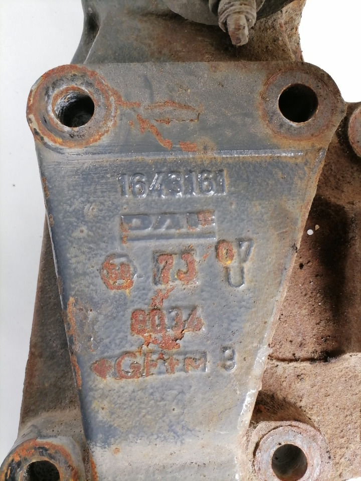 DAF Leaf spring bracket 1643161 - Окачване за Камион: снимка 2 DAF Leaf spring bracket 1643161 - Окачване за Камион: снимка 2