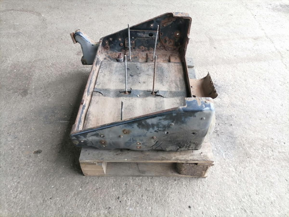 MAN Battery box 81418605363 - Акумулатор за Камион: снимка 3 MAN Battery box 81418605363 - Акумулатор за Камион: снимка 3