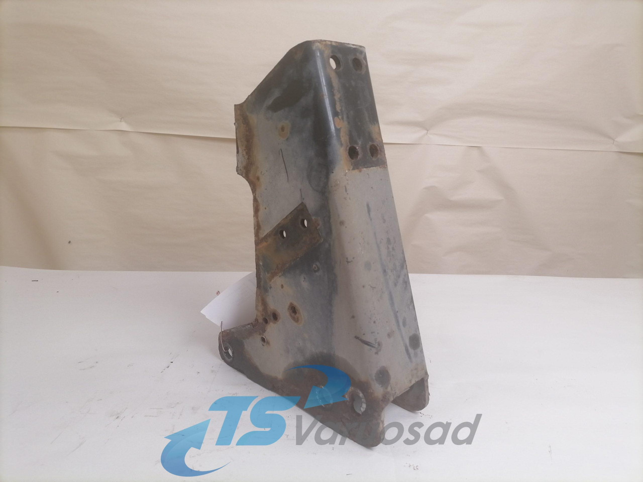 MAN Cab suspension carrier 81417200144 - Окачване на кабината за Камион: снимка 2 MAN Cab suspension carrier 81417200144 - Окачване на кабината за Камион: снимка 2