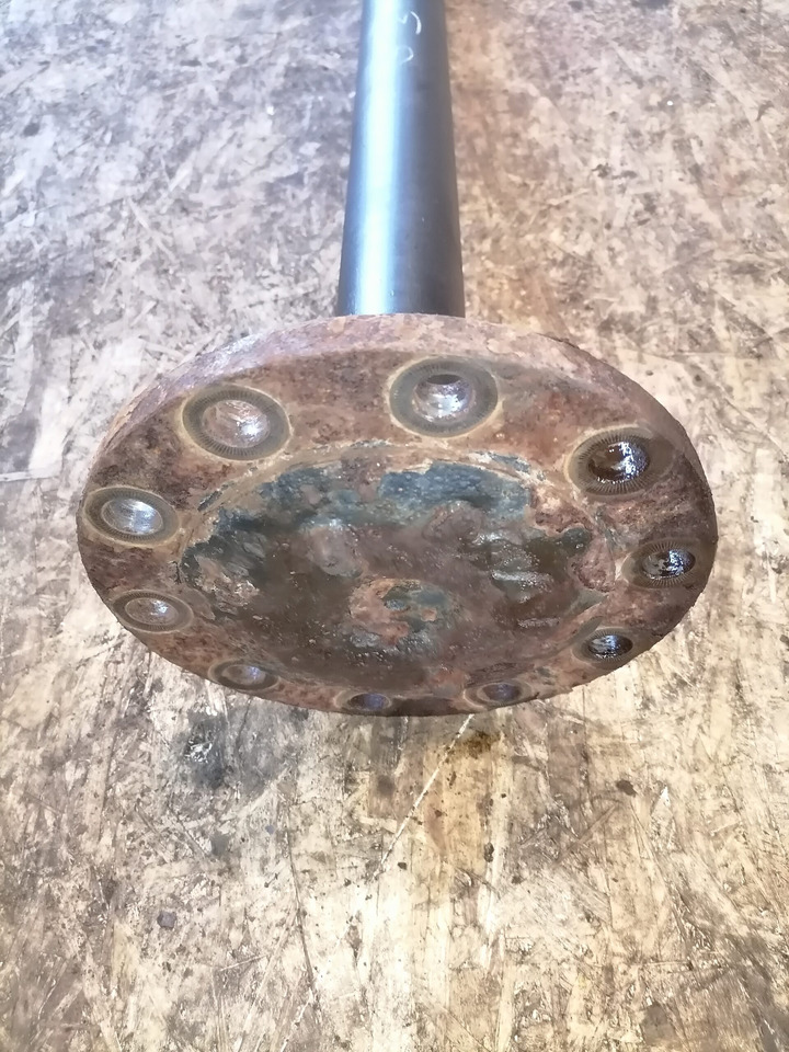 MAN Drive shaft 81355020184 - Полуоска за Камион: снимка 4 MAN Drive shaft 81355020184 - Полуоска за Камион: снимка 4