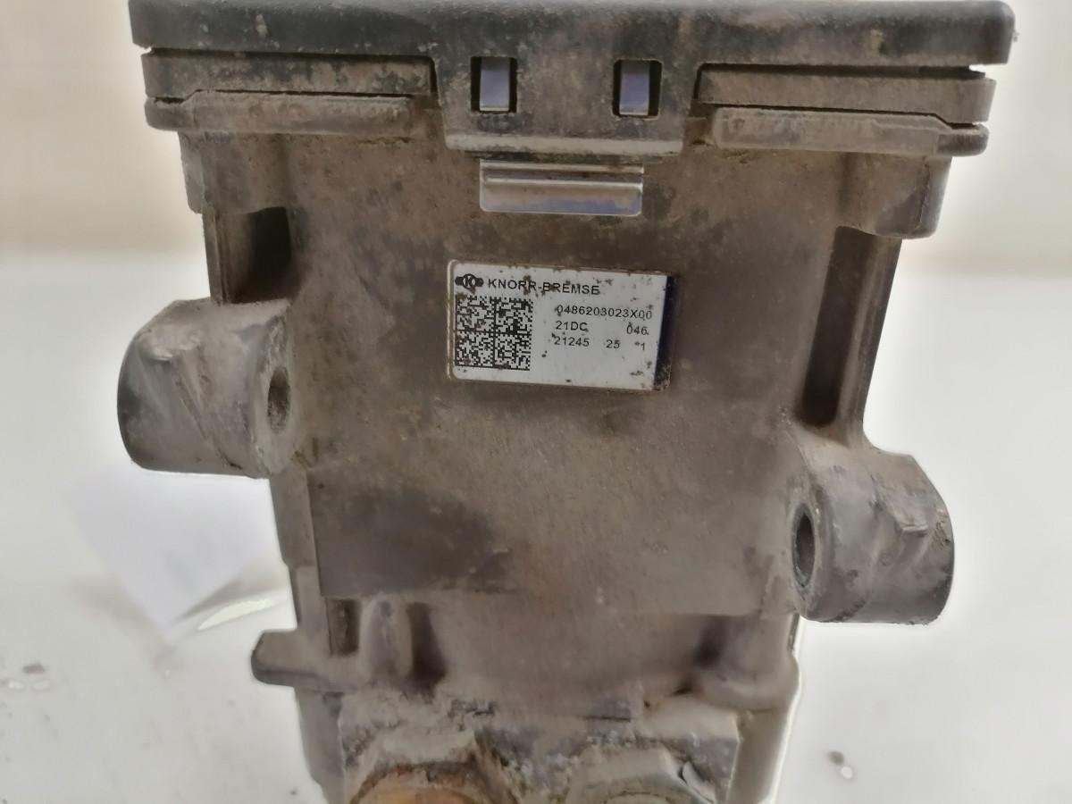 MAN EBS brake valve 0486203023 - Спирачен клапан за Камион: снимка 2 MAN EBS brake valve 0486203023 - Спирачен клапан за Камион: снимка 2