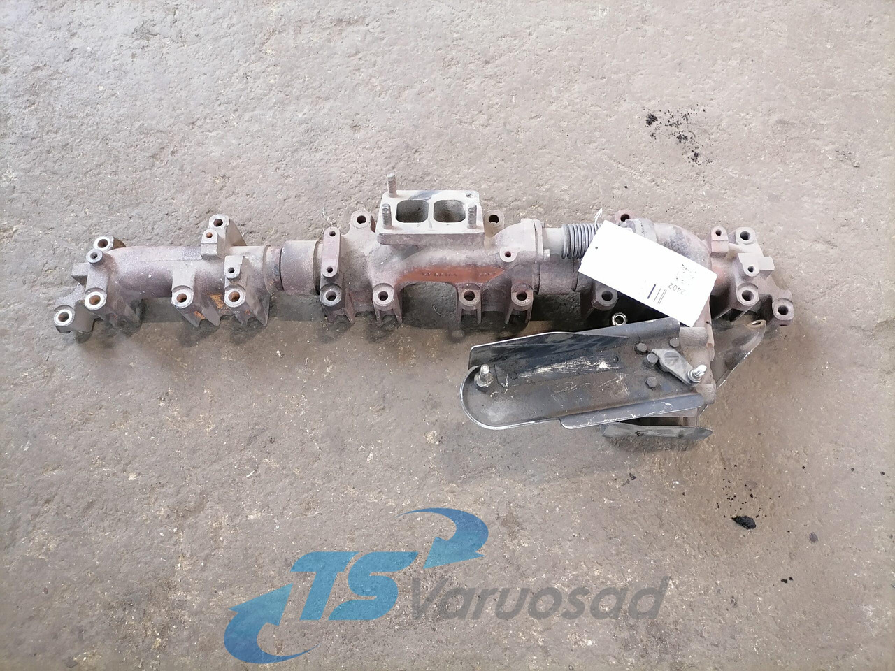 MAN Exhaust mainfold KS200037R - Изпускателен колектор за Камион: снимка 1 MAN Exhaust mainfold KS200037R - Изпускателен колектор за Камион: снимка 1