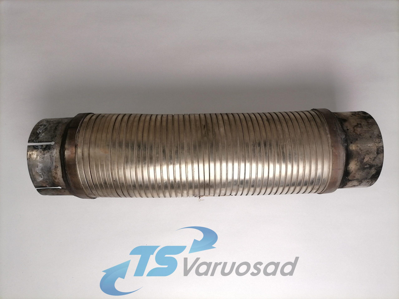 MAN Exhaust pipe 81152100114 - Заглушител за Камион: снимка 1 MAN Exhaust pipe 81152100114 - Заглушител за Камион: снимка 1