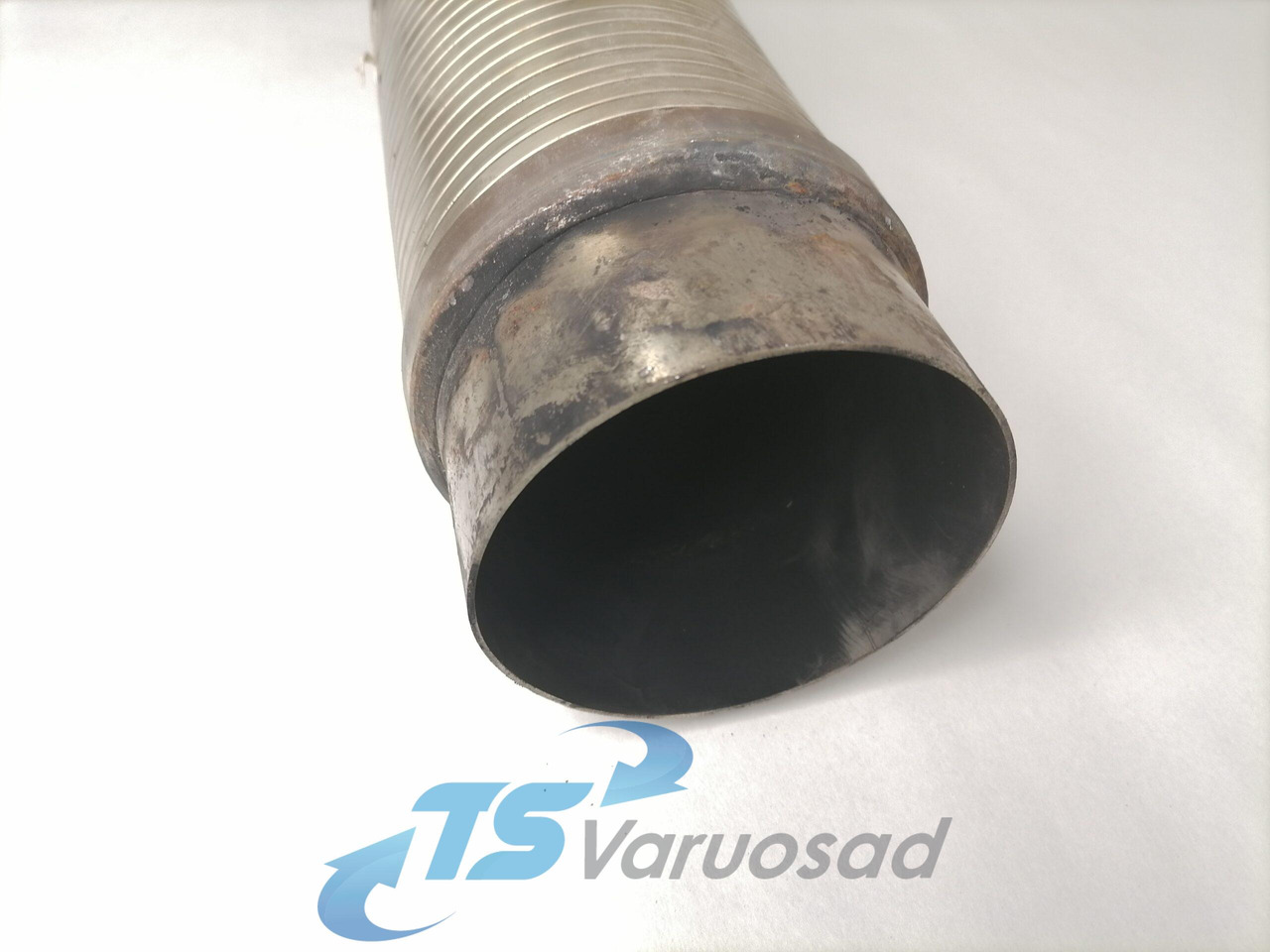 MAN Exhaust pipe 81152100114 - Заглушител за Камион: снимка 2 MAN Exhaust pipe 81152100114 - Заглушител за Камион: снимка 2