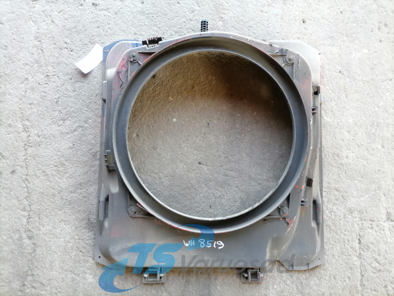 MAN Fan shroud 81066200145 - Радиатор за Камион: снимка 4 MAN Fan shroud 81066200145 - Радиатор за Камион: снимка 4