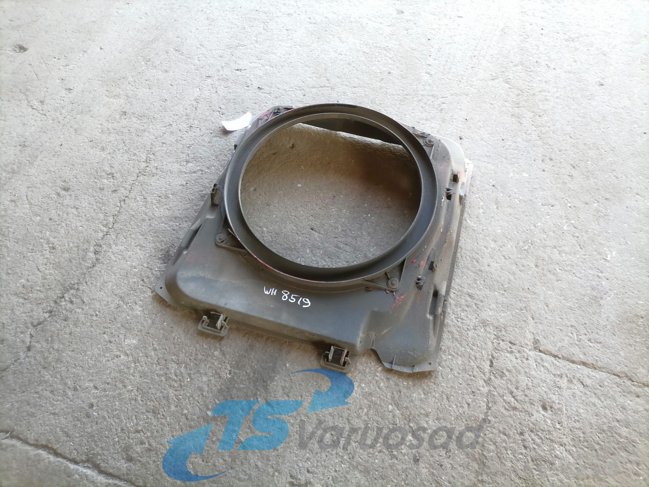 MAN Fan shroud 81066200145 - Радиатор за Камион: снимка 1 MAN Fan shroud 81066200145 - Радиатор за Камион: снимка 1