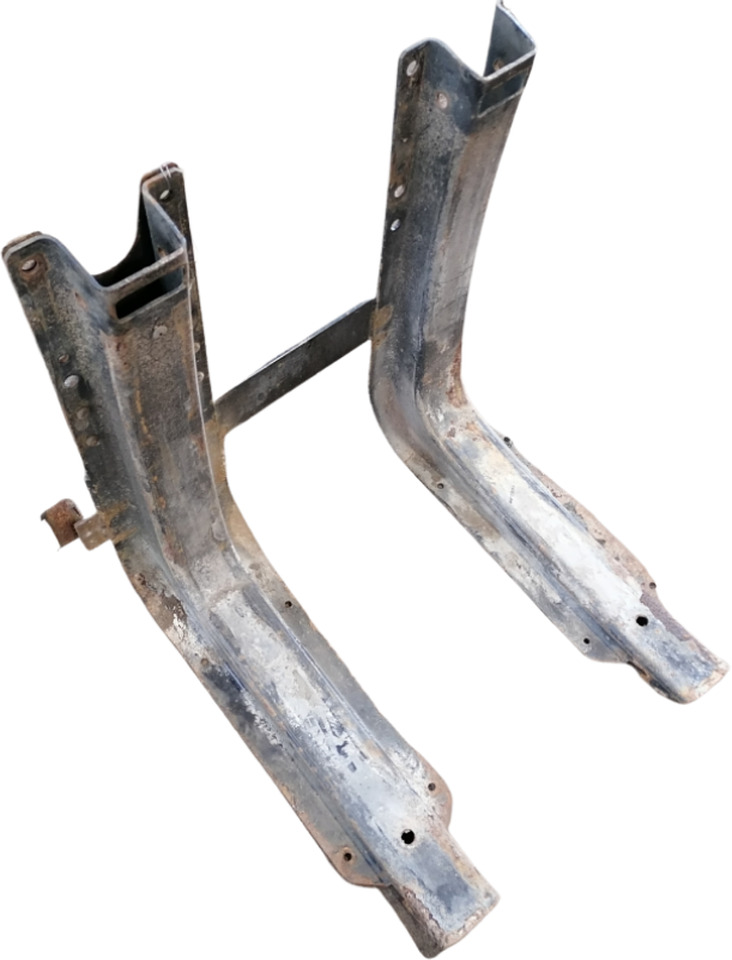 MAN Fuel tank bracket 81418015492 - Резервоар за гориво за Камион: снимка 1 MAN Fuel tank bracket 81418015492 - Резервоар за гориво за Камион: снимка 1