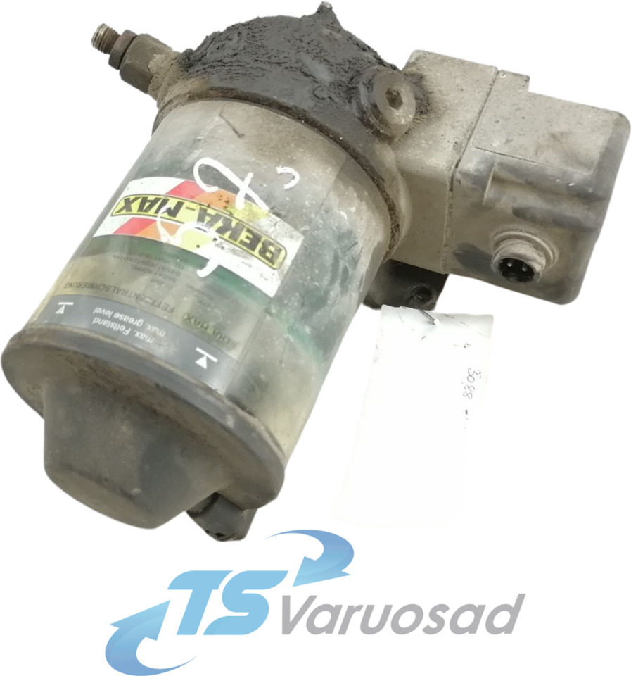 MAN Keskmäärde pump 81491016066 - Универсална част за Камион: снимка 1 MAN Keskmäärde pump 81491016066 - Универсална част за Камион: снимка 1