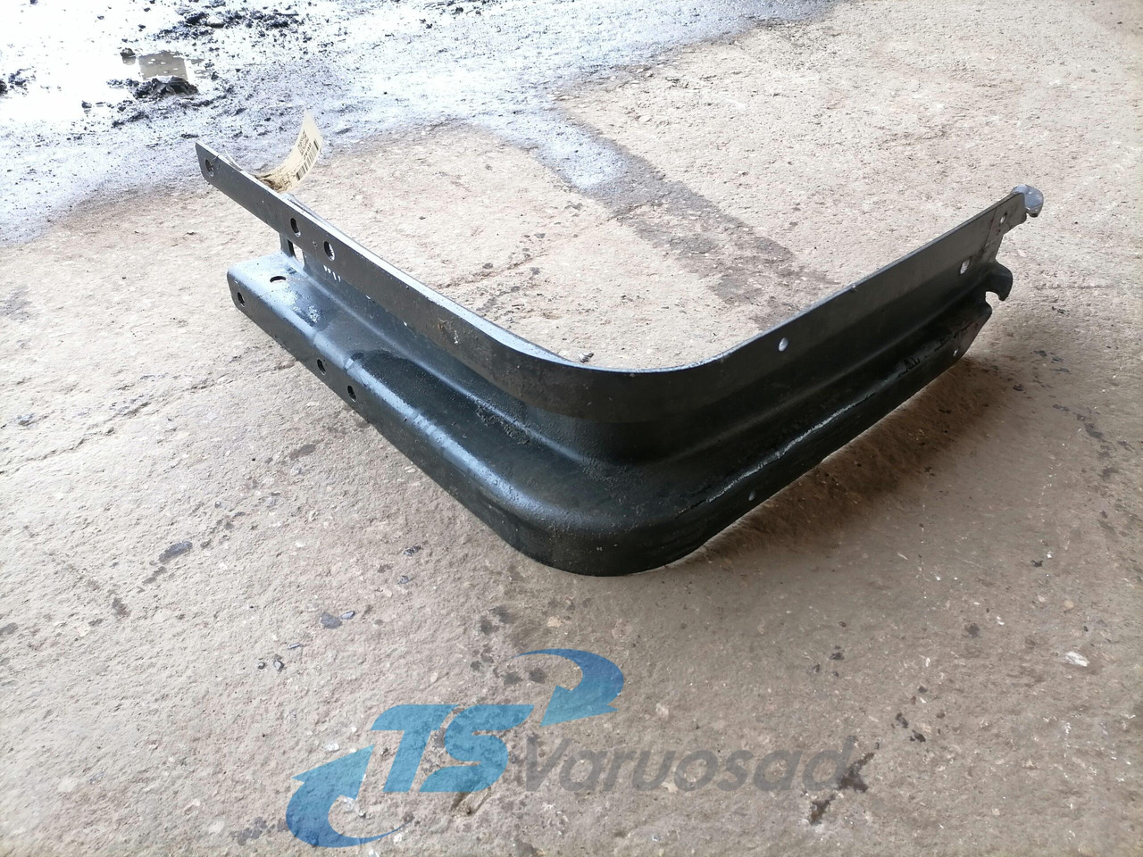 MAN Kütusepaagi kandur, MAN 81418010256 - Резервоар за гориво за Камион: снимка 4 MAN Kütusepaagi kandur, MAN 81418010256 - Резервоар за гориво за Камион: снимка 4