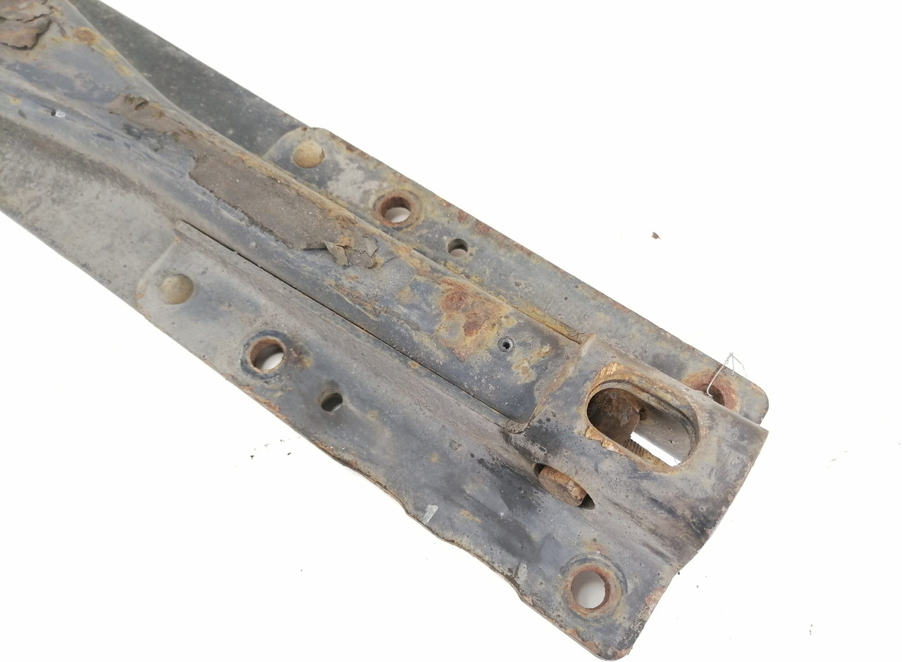 MAN Kütusepaagi kandur, MAN 81418015461 - Резервоар за гориво за Камион: снимка 3 MAN Kütusepaagi kandur, MAN 81418015461 - Резервоар за гориво за Камион: снимка 3