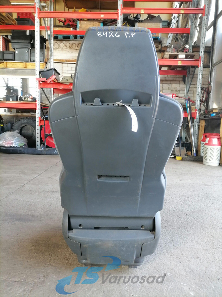 MAN Passenger seat 81623016942 - Седалка за Камион: снимка 4 MAN Passenger seat 81623016942 - Седалка за Камион: снимка 4