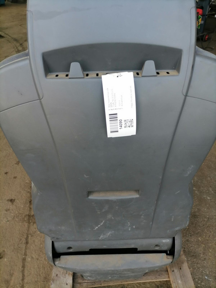 MAN Passenger seat 81623016942 - Седалка за Камион: снимка 5 MAN Passenger seat 81623016942 - Седалка за Камион: снимка 5
