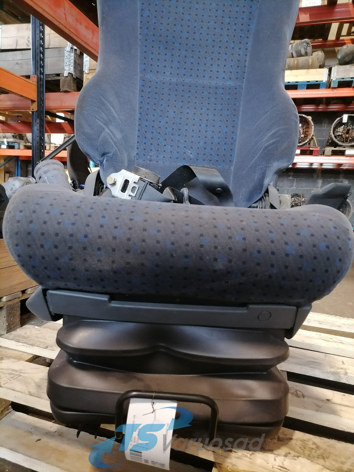 MAN Passenger seat - Седалка за Камион: снимка 3 MAN Passenger seat - Седалка за Камион: снимка 3