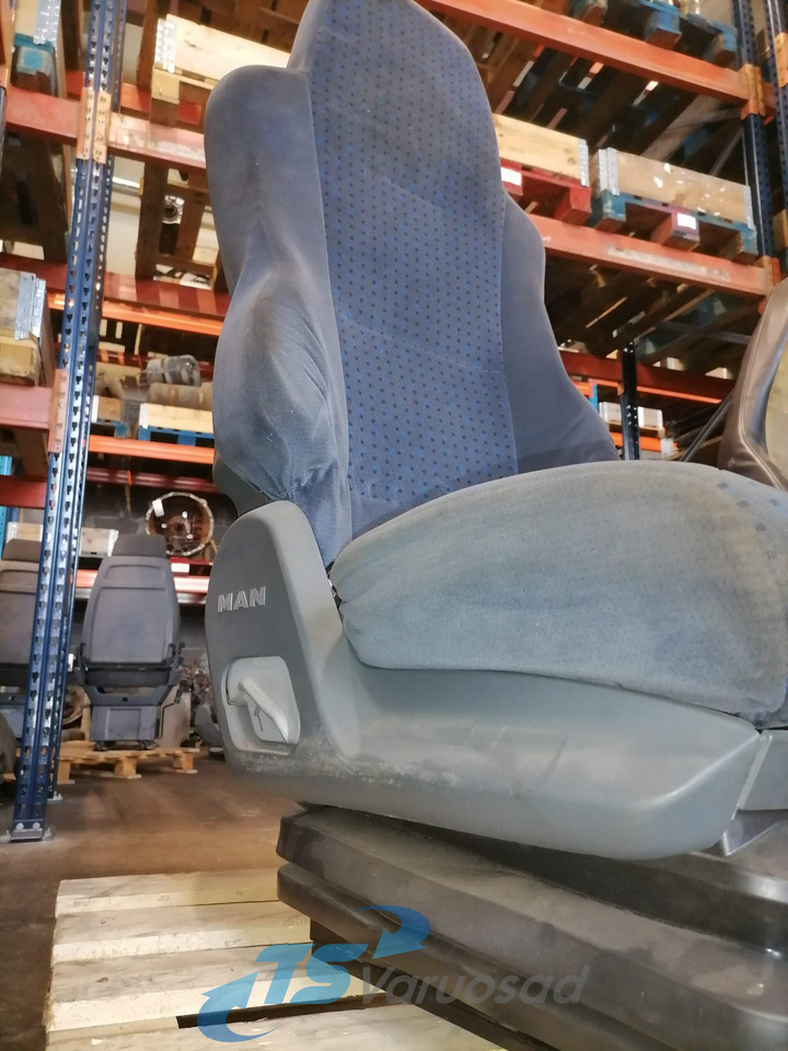 MAN Passenger seat - Седалка за Камион: снимка 5 MAN Passenger seat - Седалка за Камион: снимка 5