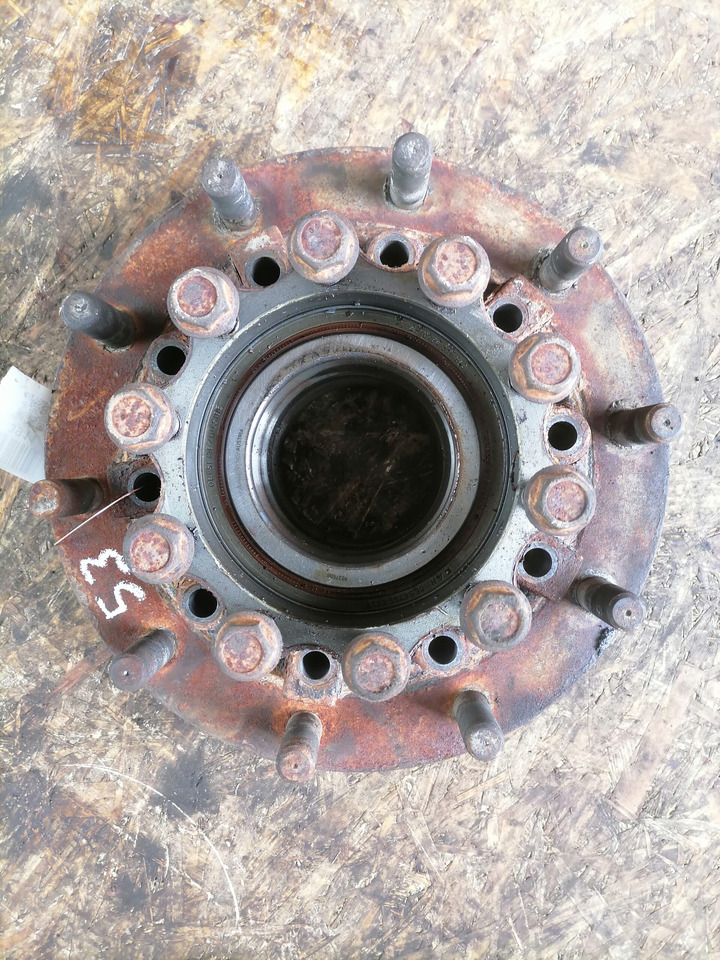 MAN Rear axel hub 81357010155 - Универсална част за Камион: снимка 3 MAN Rear axel hub 81357010155 - Универсална част за Камион: снимка 3